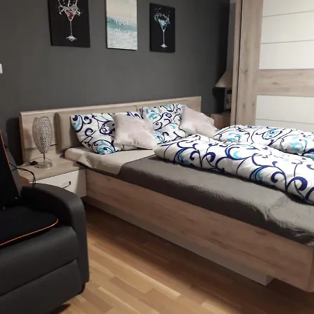 Guest house Na *